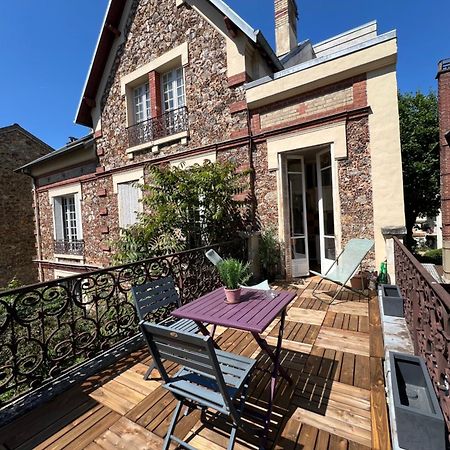 Grand Studio Lumineux En Plein Coeur De Versailles Exterior photo